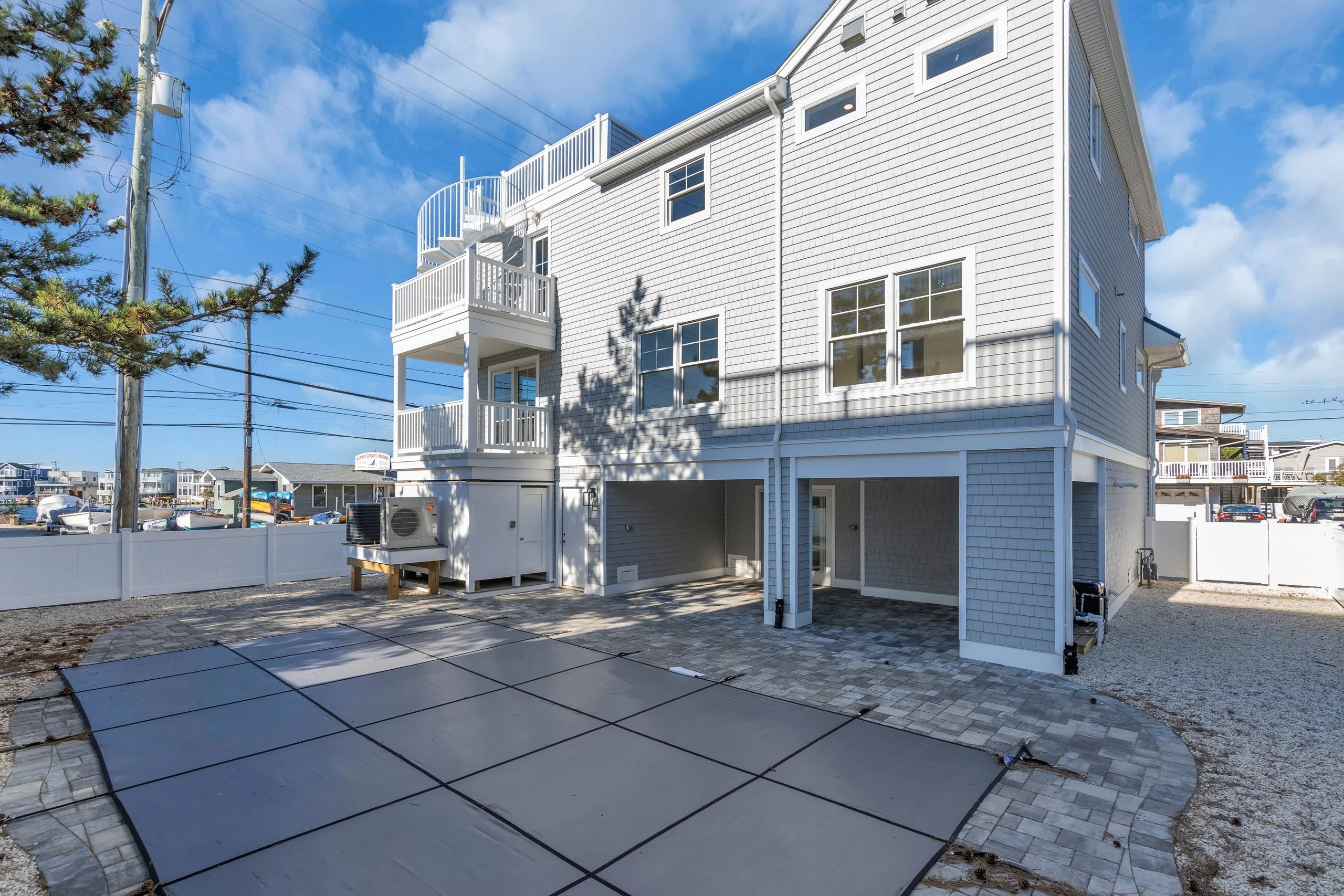 6309 Long Beach Boulevard Harvey Cedars, NJ 08008